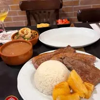Mi Casa Bar & Restaurante