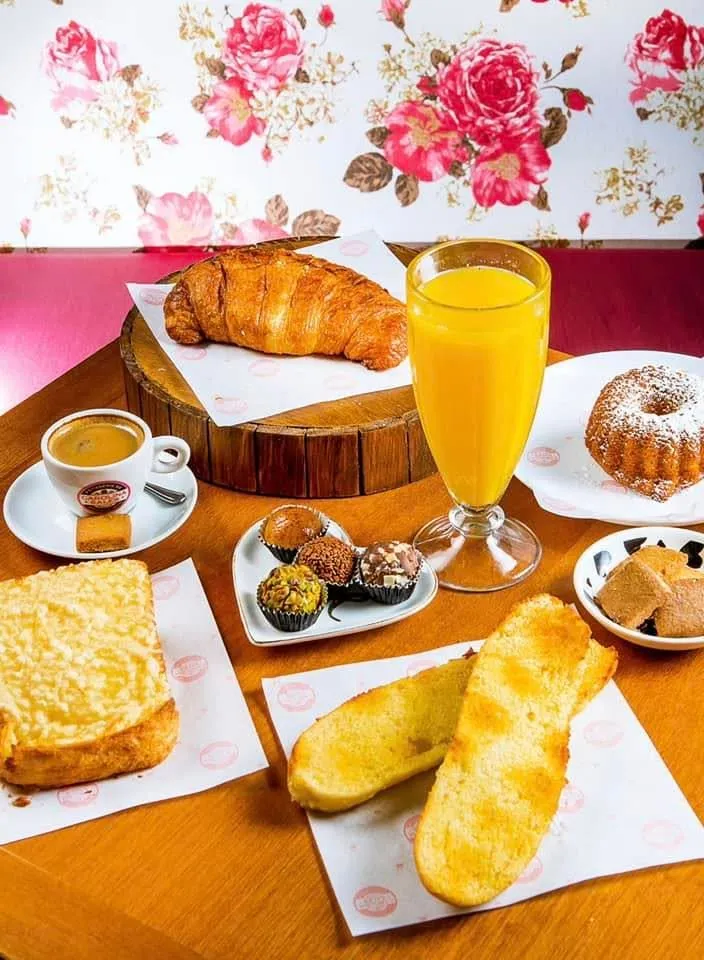 Carolina Sales Café