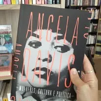 Foto de Saudade (Livraria)