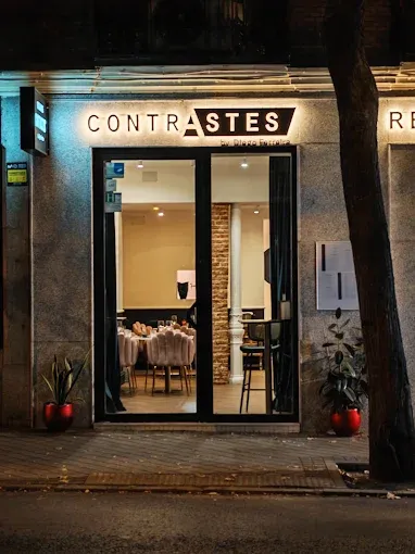 Contrastes by Diego Ferreira